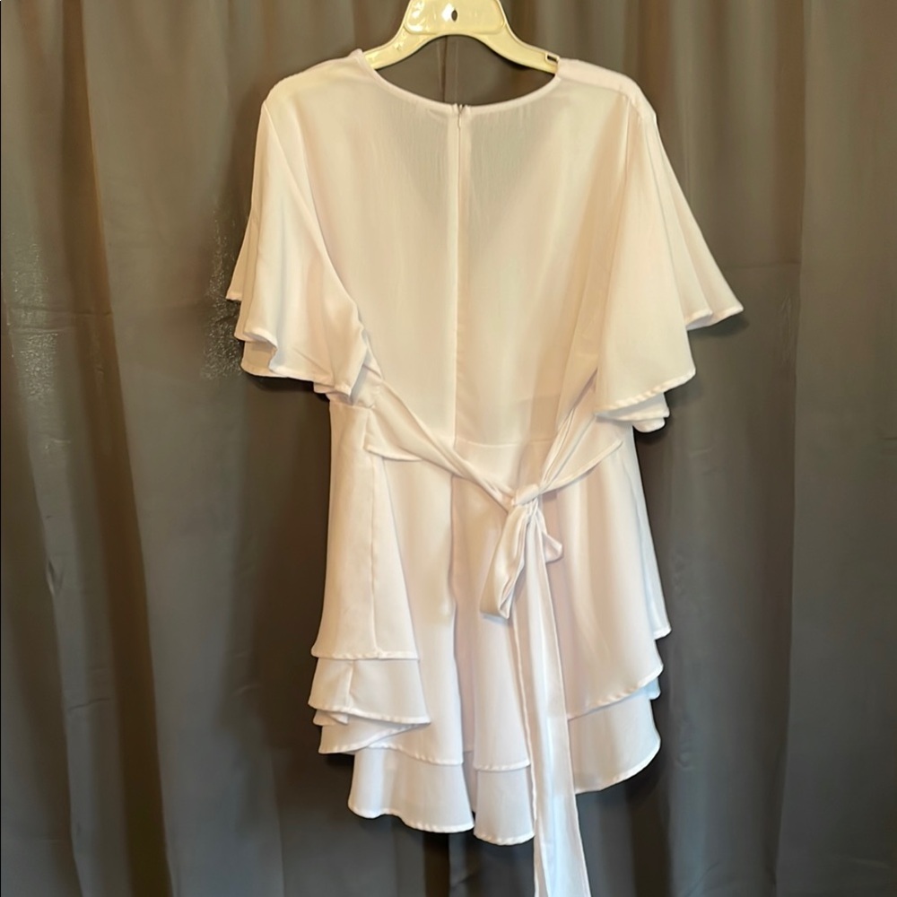 Unbranded women’s Size 2X layered top. Bell sleeves - Picture 6 of 10